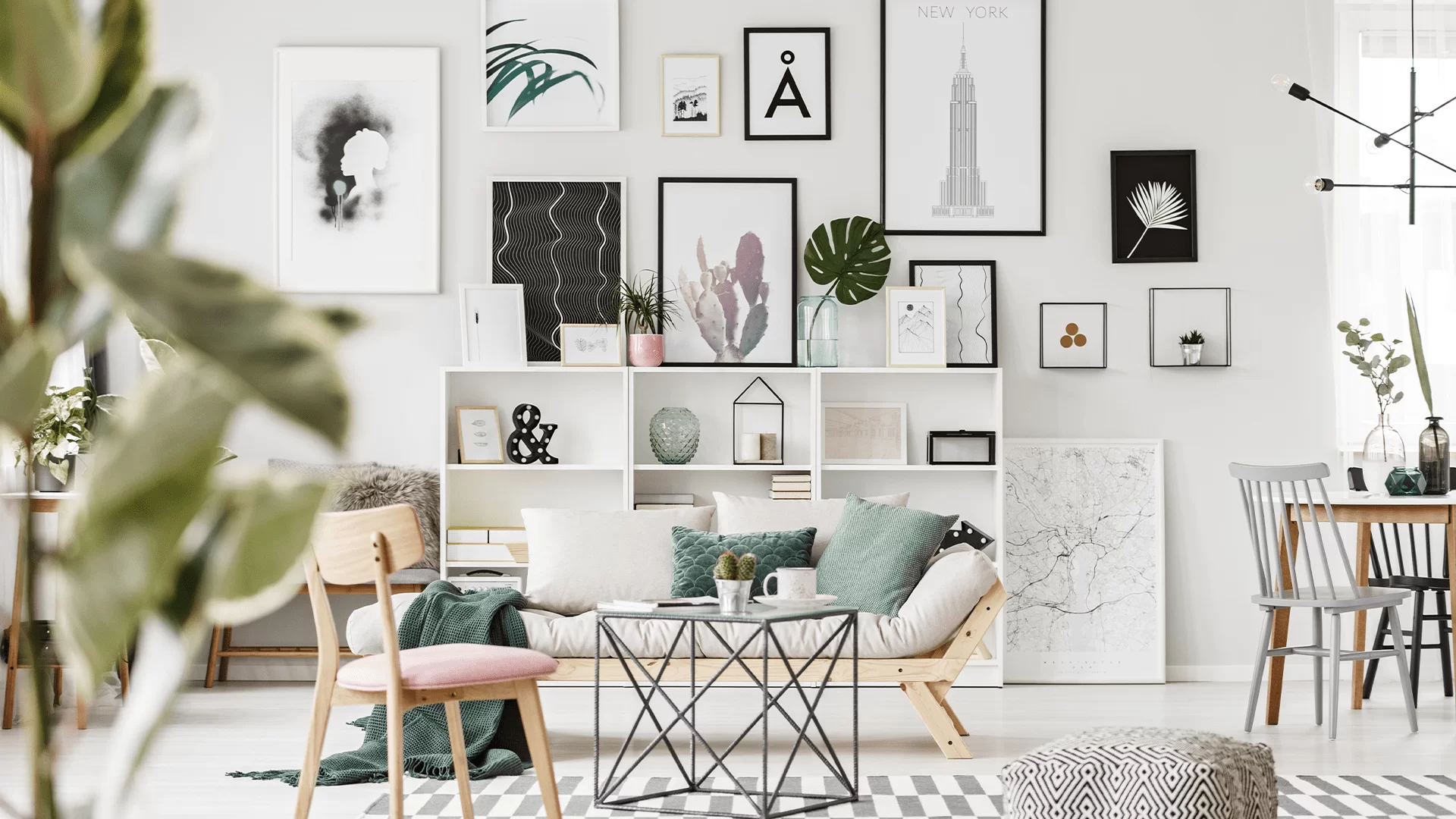 Ünlü Ressamların Eserleriyle Evde Sanat Galerisi Atmosferi Yaratın